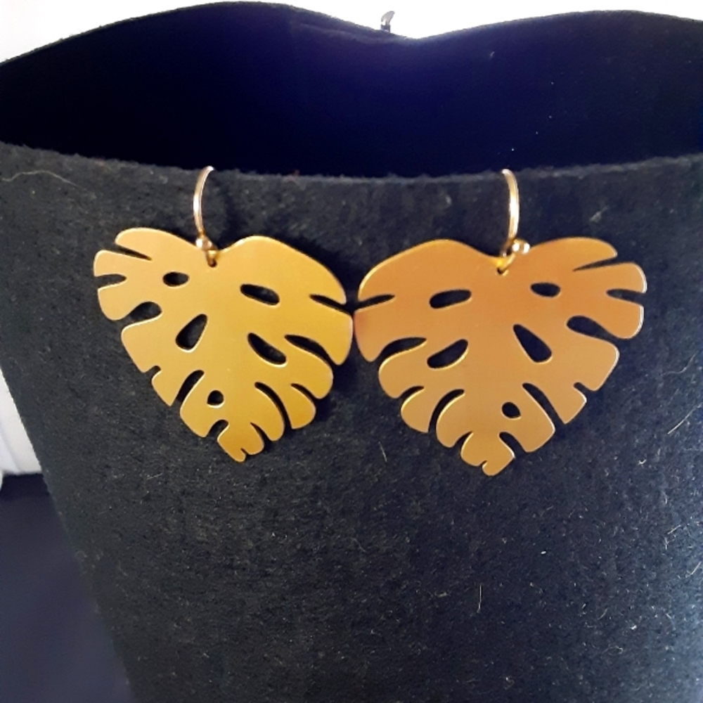Monstera tropical leaf earrings